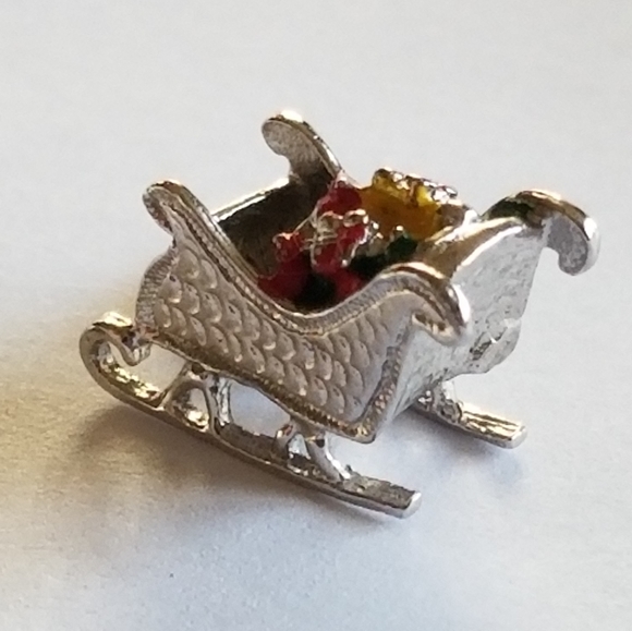 Vintage Sterling Silver charm Santa Sleigh with gifts Christmas 925 enamel - Picture 3 of 14